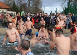 Neujahrsschwimmen 2024 In Jena 11